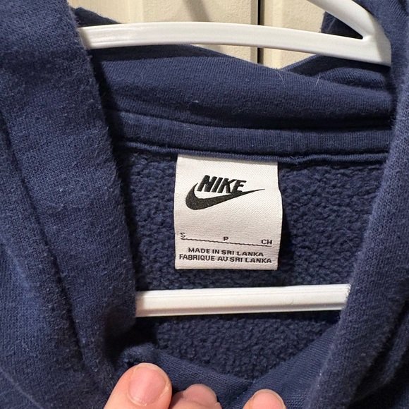 Nike Men's Navy Pullover Hoodie - Picture 2 of 2